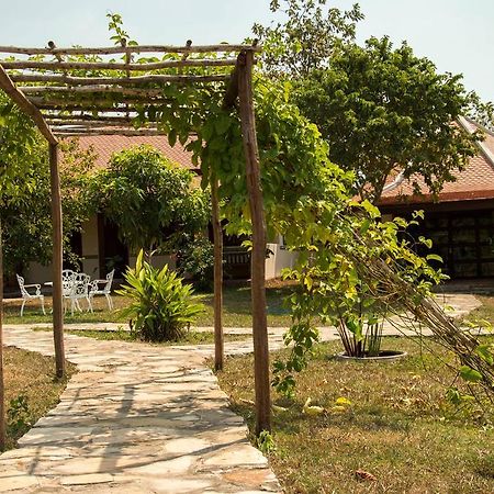 Le Flamboyant Resort Kep Exterior foto