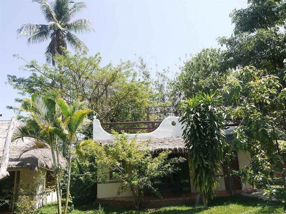Le Flamboyant Resort Kep Exterior foto