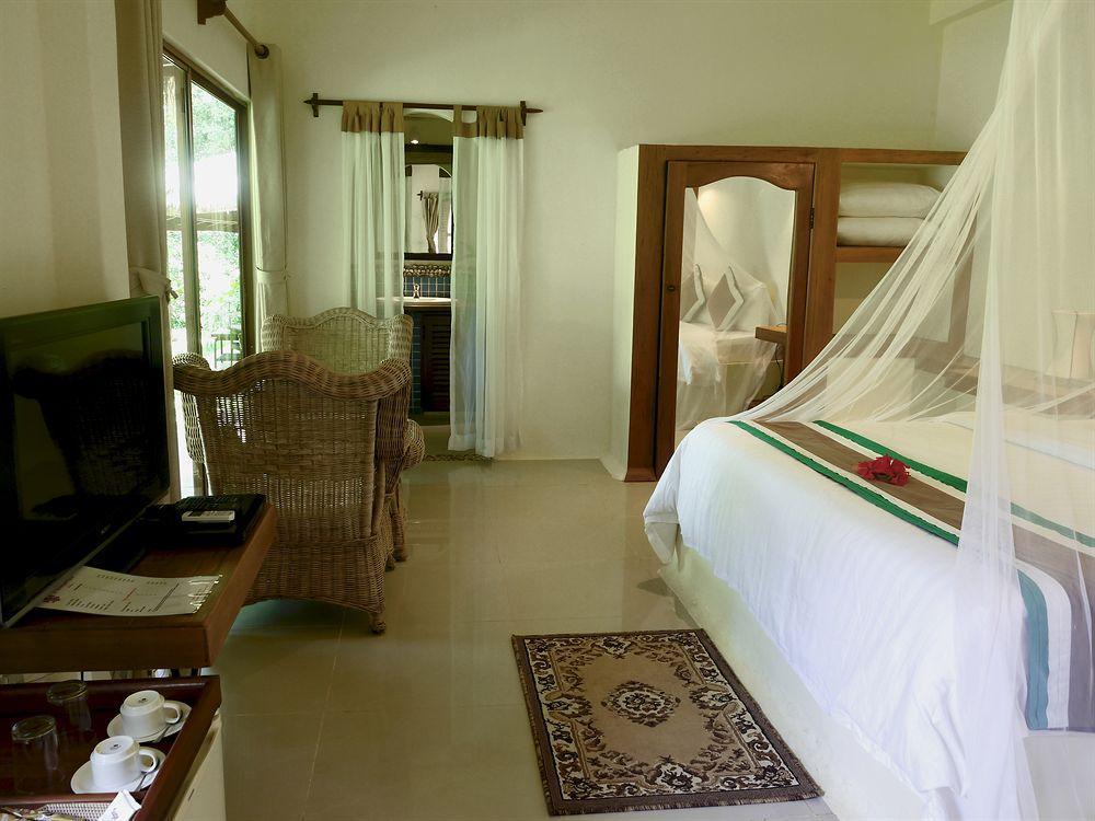 Le Flamboyant Resort Kep Exterior foto