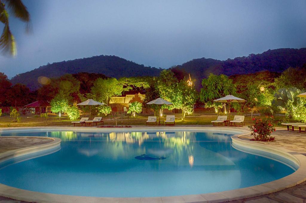 Le Flamboyant Resort Kep Exterior foto
